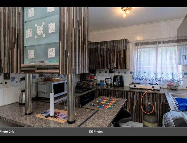 2 BEDROOM TOWNHOUSE FOR SALE IN GLEN MARAIS